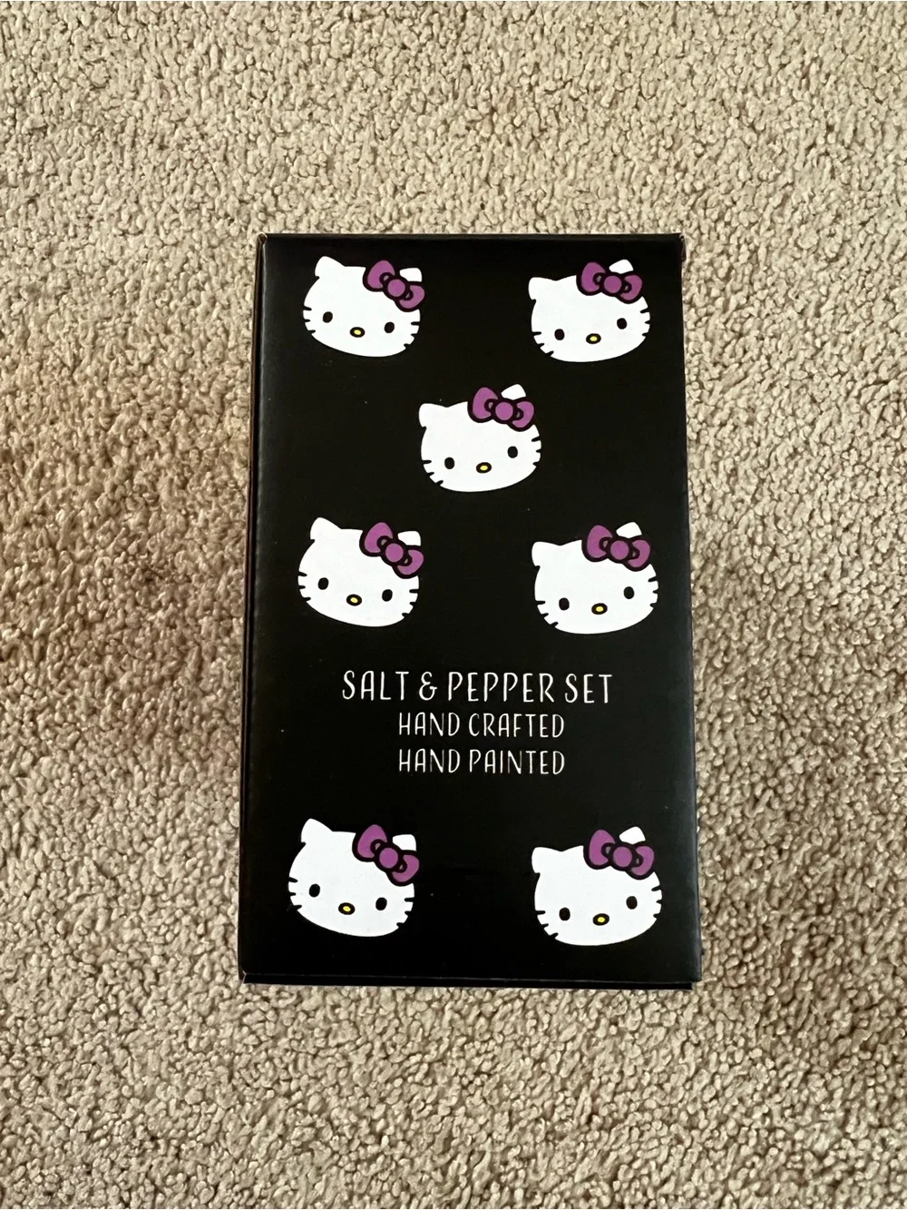 Sanrio Hello Kitty Halloween salt & pepper set - Black, Orange & Purple